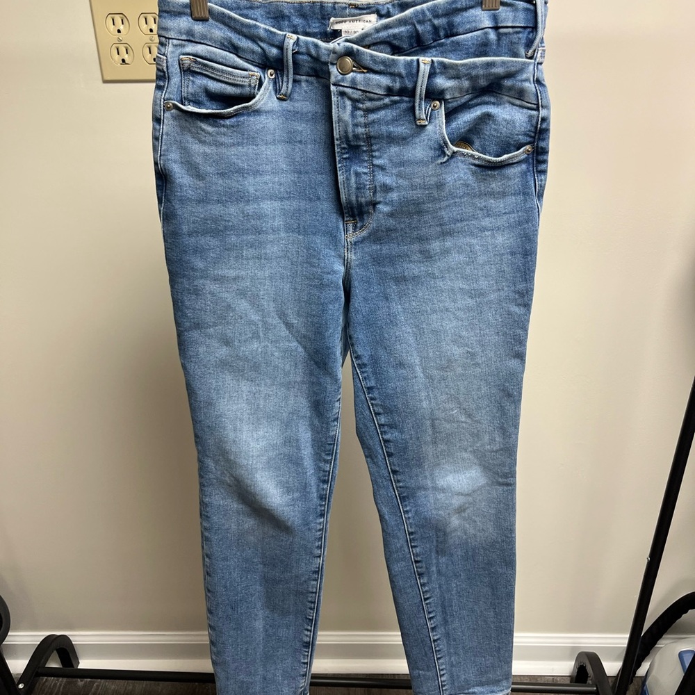 Good American Good Classic Straight Light Compression Jeans